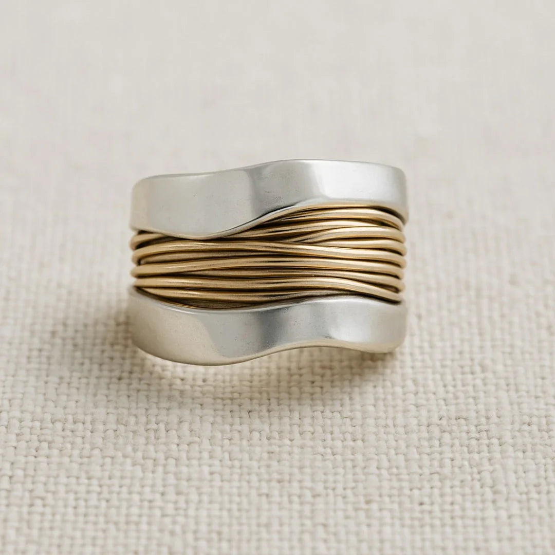 Stringy Ring | Gold