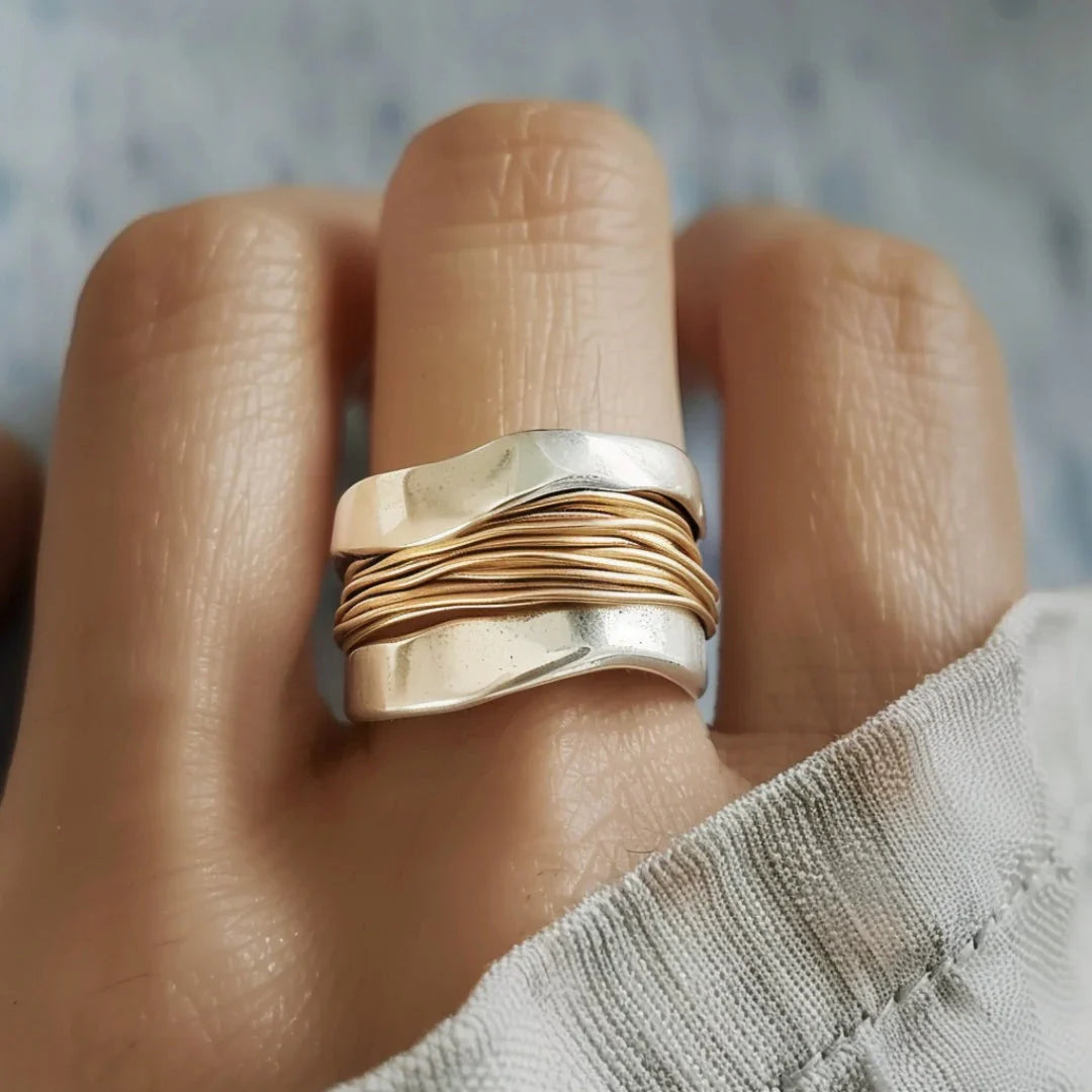 Stringy Ring | Gold